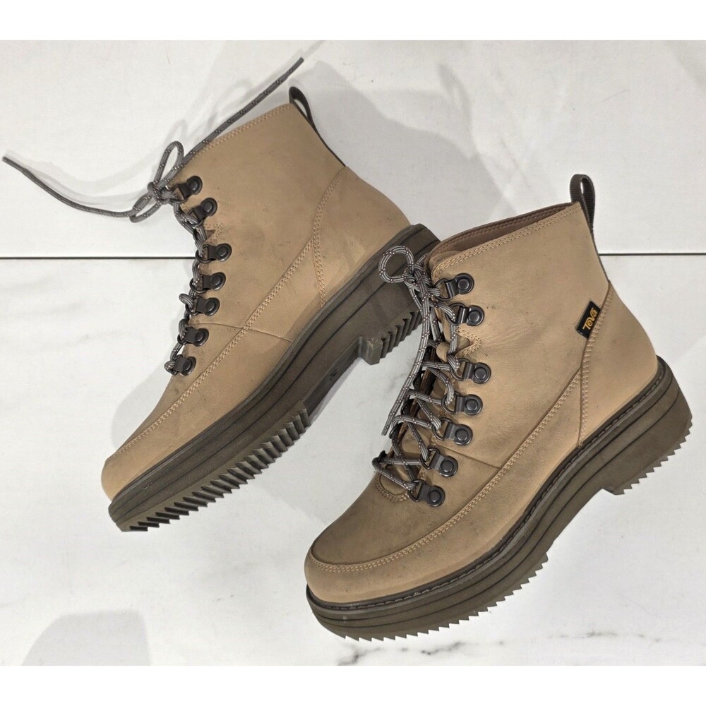 Teva Midform Beige Leather Boots 8 Water Resistant Lace Up Hiking Gorpcore Urban